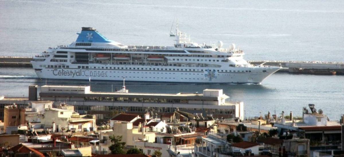 Το Λονδίνο ανέδειξε την Ελλάδα ως καλύτερο προορισμό κρουαζιέρας παγκοσμίως