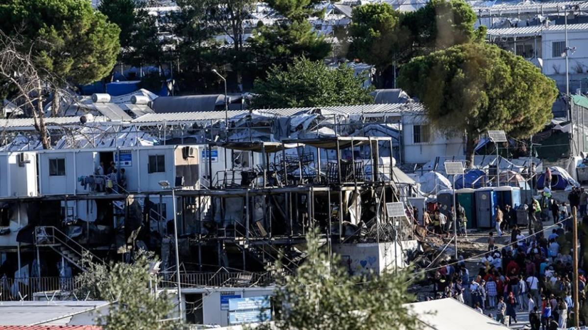 Αναστάτωση στη Μόρια από φήμη ότι άνοιξαν τα σύνορα