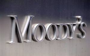 Moody's: Ευάλωτη στην επόμενη κρίση η Ελλάδα