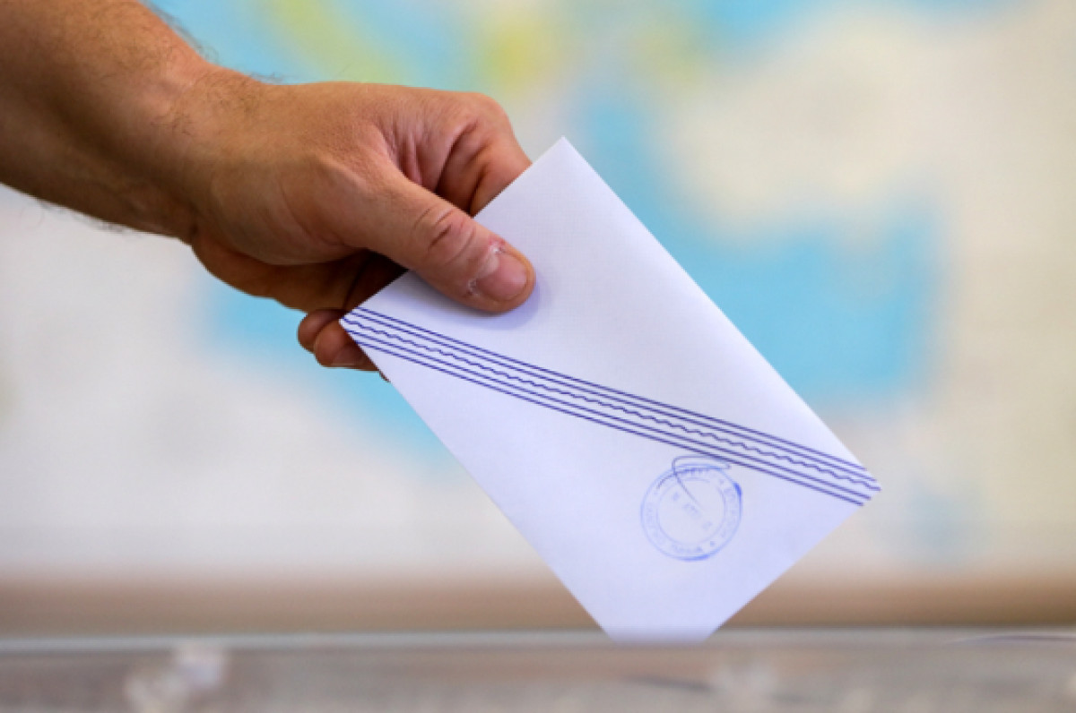 Τάσεις MRB: Άνετη πρωτιά ΝΔ, δεύτερο το ΠΑΣΟΚ - Ευθύνες υπουργών για τον ΟΠΕΚΕΠΕ βλέπει το 74,5%