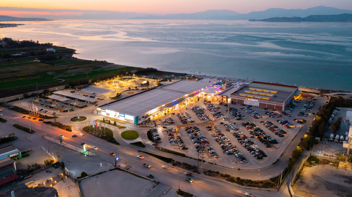 Noval Property: Τοποθέτηση φωτοβολταϊκού σταθμού στο εμπορικό πάρκο Mare West
