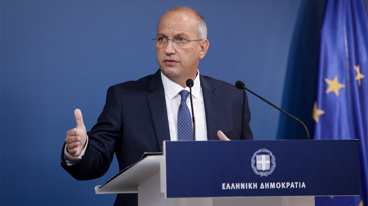 Οικονόμου: Eξωφρενικοί οι ισχυρισμοί Μπαχτσελί