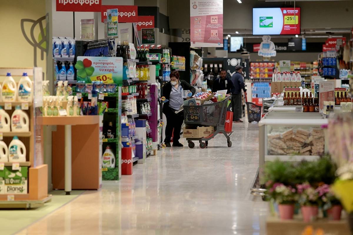 Το ωράριο καταστημάτων την Κυριακή 12 Απριλίου και την Μ.Εβδομάδα