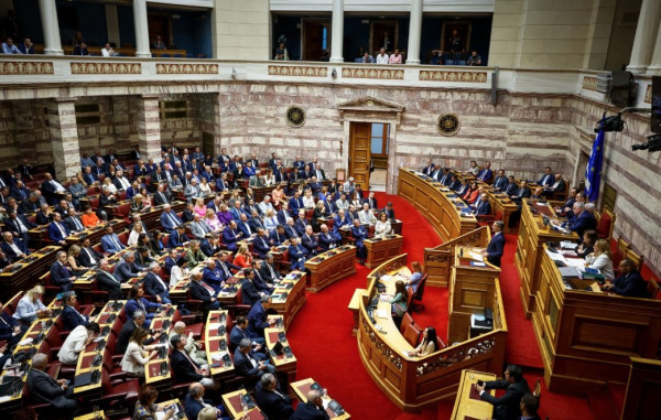 Υπερψηφίστηκε ο προϋπολογισμός- 249 «ναι» για τις αμυντικές δαπάνες
