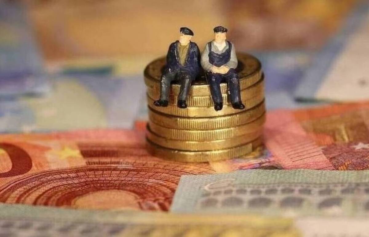 Ξεκινά η καταβολή αυξήσεων- αναδρομικών με τα βελτιωμένα ποσοστά αναπλήρωσης