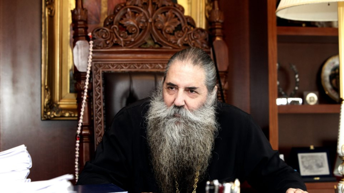 Πειραιώς Σεραφείμ-Ομόφυλα ζευγάρια: Όσοι ψηφίσουν «ναι» να μην ξαναέρθουν εκκλησία
