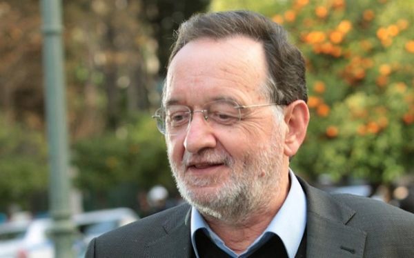 Λαφαζάνης: Στραγγαλίζουν την οικονομία οι Θεσμοί