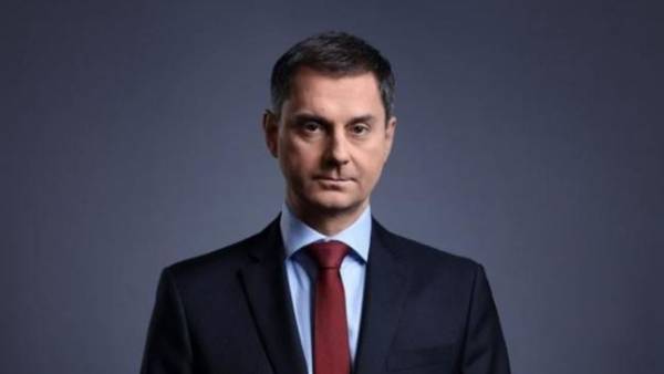 Θεοχάρης: Στόχος η επιμήκυνση της τουριστικής περιόδου