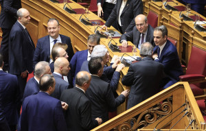 Metron Analysis: Στο 71% η αρνητική ψήφος για το έργο της κυβέρνησης