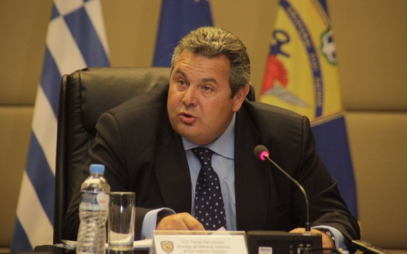 Π. Καμμένος: «Ελαφρά τραυματισμένος ο ένας πιλότος του Canadair»