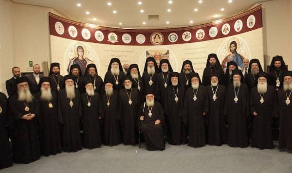 Εκκλησία Ελλάδος:«Ελεύθερα και αβίαστα» αποδέχθηκε το αυτοκέφαλο της ουκρανικής εκκλησίας