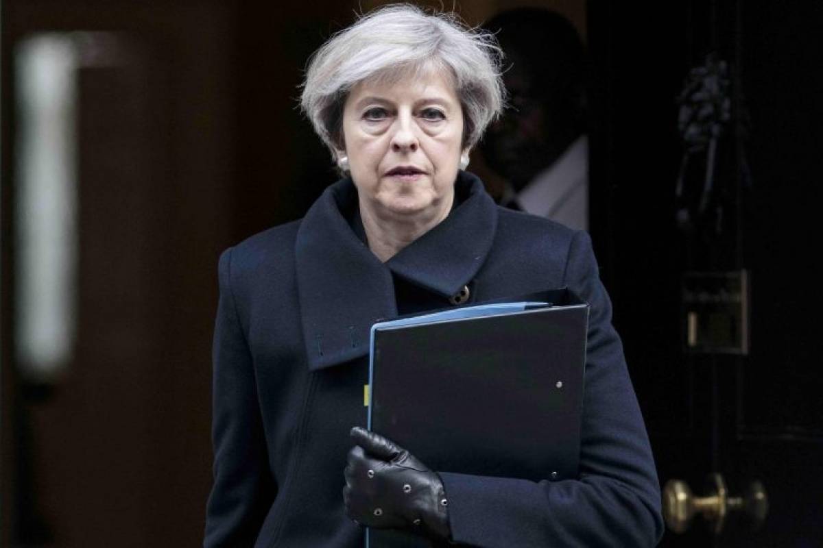 Μέι: Προτεραιότητα το Brexit με συμφωνία όσο το δυνατόν συντομότερα