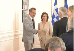 Τι είπε ο Μητσοτάκης στην Μπέρμποκ για ελληνοτουρκικά και ενέργεια