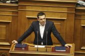 Τσίπρας-Βουλή: Καταγγελίες για σωρεία παρεμβάσεων στη δικαιοσύνη