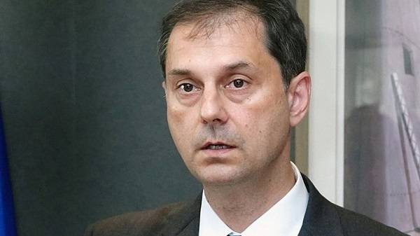 «Καρφιά» Θεοχάρη στον ΣΥΡΙΖΑ για τη συνεργασία με Thomas Cook
