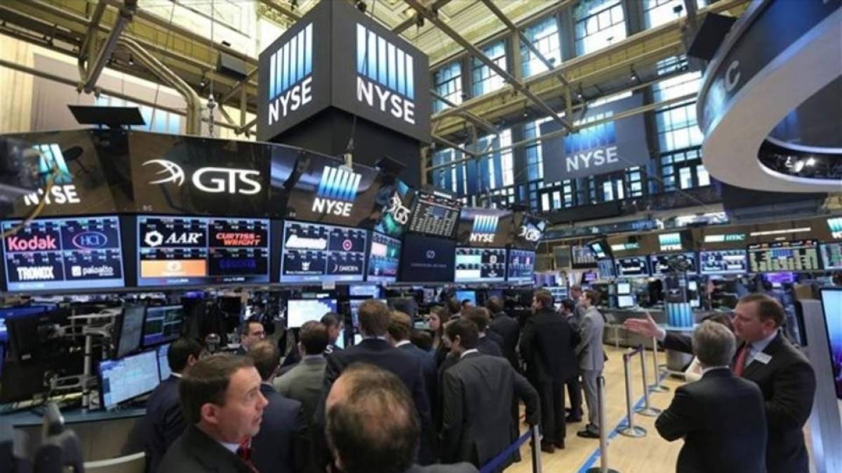Συνθήκες κραχ (-3,56%) στην Wall Street
