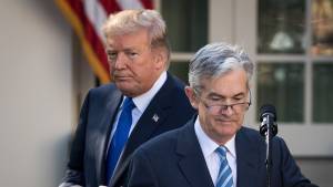Τραμπ: Περιμένει από τη Fed το... δώρο των αρνητικών επιτοκίων