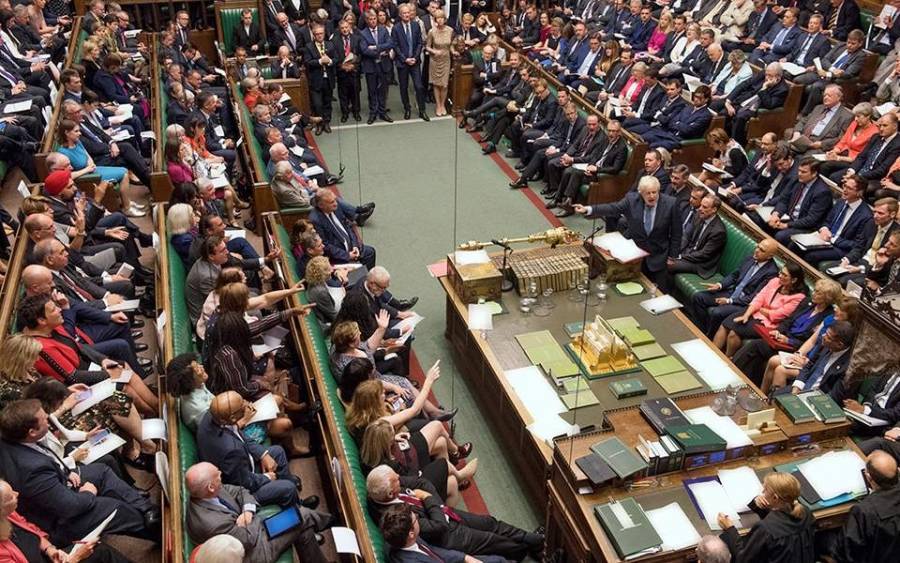 Brexit: Η «μπάλα» στο βρετανικό κοινοβούλιο, σενάρια και αντιδράσεις