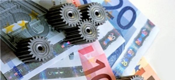 Η υπερφορολόγηση και ύφεση οδηγούν στα ύψη τα ληξιπρόθεσμα των Ε.Φ.Κ και στο βάραθρο τον ΦΠΑ