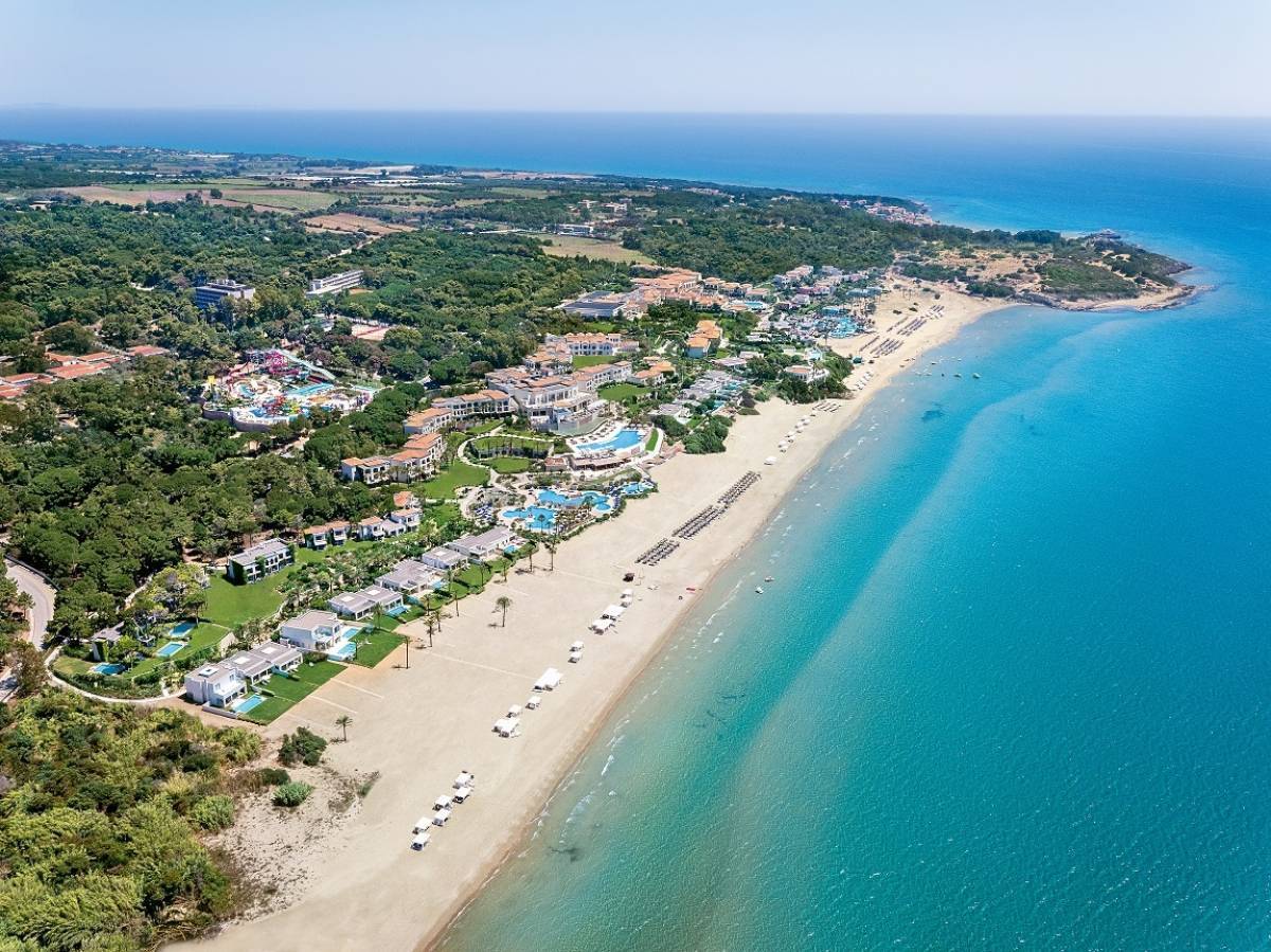 850 Γάλλοι μεσίτες στο Grecotel Riviera Olympia Resort &amp; Aqua Park