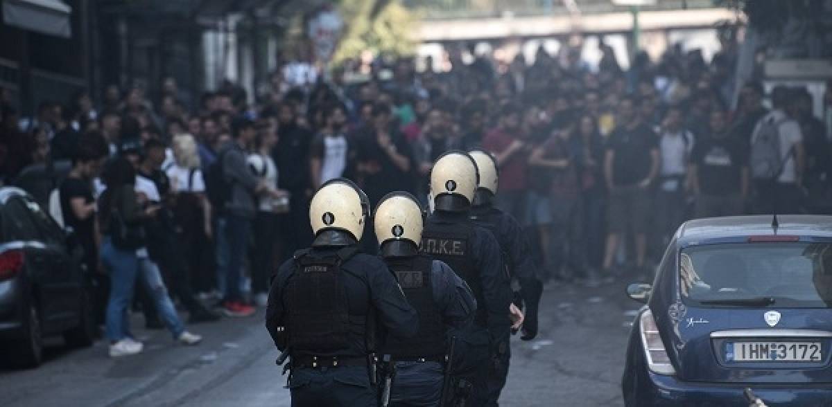 Επεισόδια στην Πατησίων: Οι λόγοι που δεν επενέβη η ΓΑΔΑ