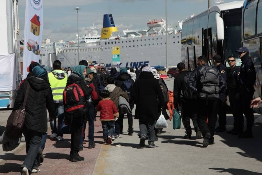 Με αμείωτο ρυθμό συνεχίζεται η μεταφορά μεταναστών-προσφύγων στην ενδοχώρα