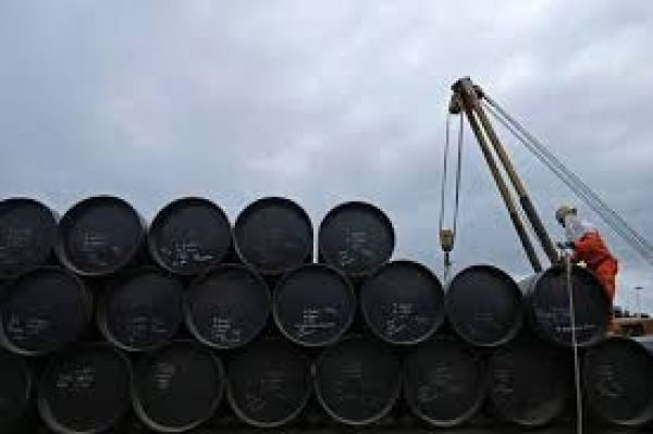 Κοντά σε υψηλό τεσσάρων ετών το brent