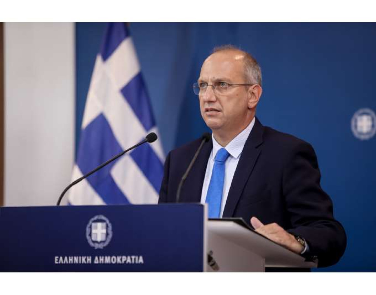 Οικονόμου για παρακολουθήσεις: Ευφάνταστοι ισχυρισμοί χωρίς κανένα στοιχείο