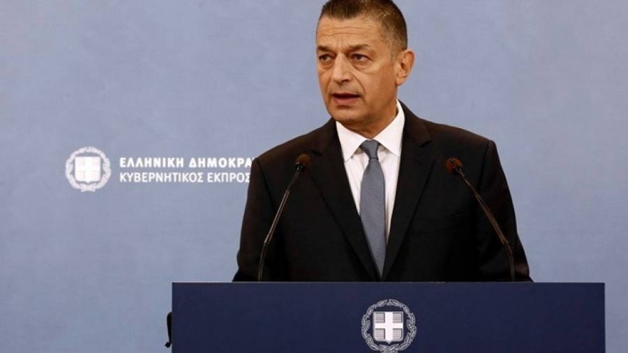 Στεφανής: Δεκτές υπό προϋποθέσεις γυναίκες εθελόντριες στην Εθνοφρουρά