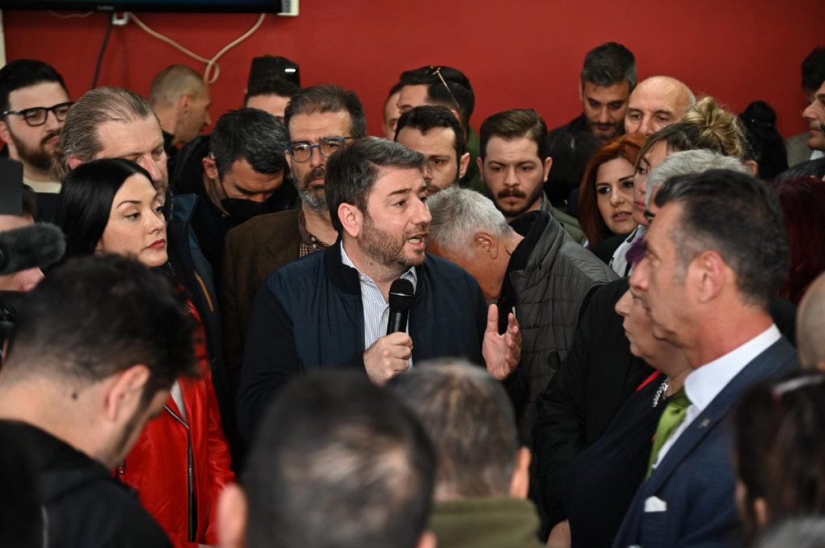 Ανδρουλάκης: Είμαστε εδώ για να δώσουμε απαντήσεις στους μη προνομιούχους