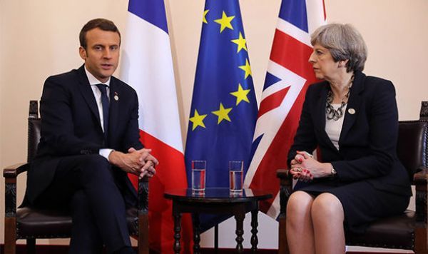 Μακρόν: Η Μέι κάνει "πρόοδο" στο θέμα Brexit