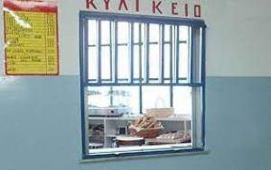 Ανοίγουν τα κυλικεία των λυκείων τη Δευτέρα (12/4)- Οι προϋποθέσεις