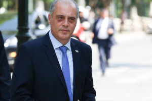 Βελόπουλος: Συσκέπτονται για να δώσουν λύση και 188 σχολεία κλείνουν