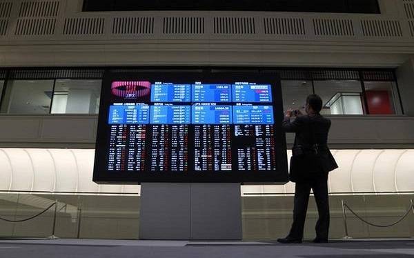 Ανοδικό το κλείσιμο της εβδομάδας στις ασιατικές αγορές