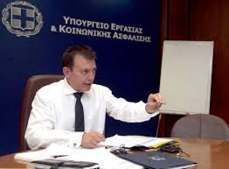 Υπ. Εργασίας: «Όχι» στη μείωση κύριων συντάξεων μέσα στο 2014