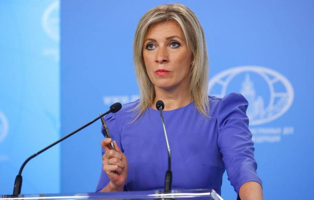 Ζαχάροβα: Το Κίεβο υπονομεύει κάθε ειρηνευτική προσπάθεια