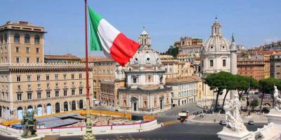 Οι οίκοι αξιολόγησης μπαίνουν στο παιχνίδι της Ιταλίας-Έρχονται υποβαθμίσεις