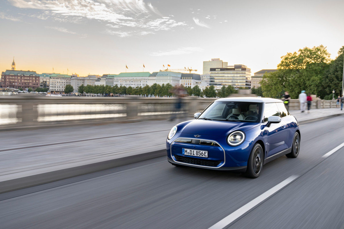 MINI, Τα ηλεκτρικά της ανεβάζουν ταχύτητα
