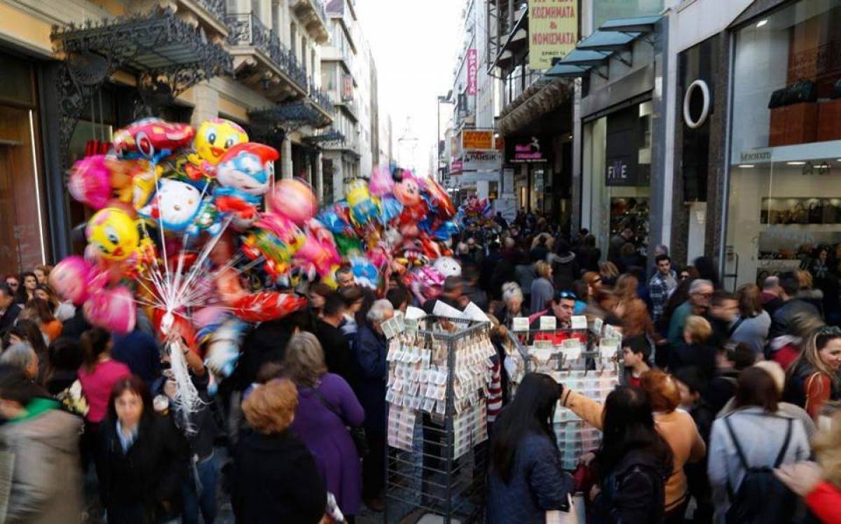 Πασχαλινό ωράριο στα καταστήματα: Ώρες λειτουργίας τη Μεγάλη Εβδομάδα