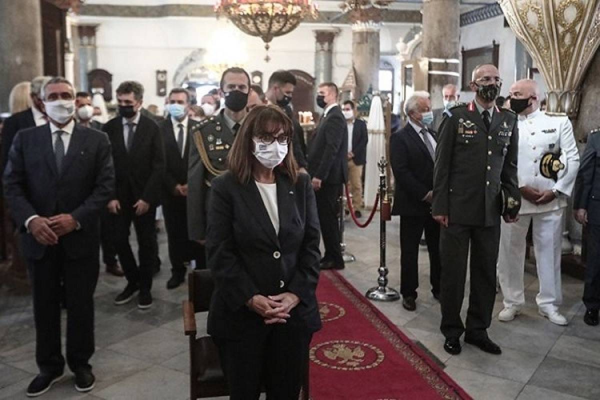 Σακελλαροπούλου: Ευχές για μια νέα και διαφορετική σχολική χρονιά