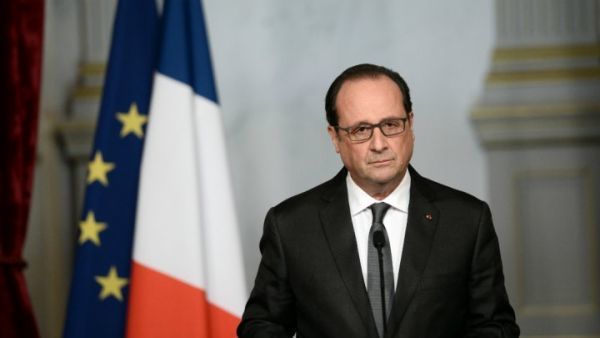 Ολάντ: Να υλοποιηθούν το ταχύτερο οι δεσμεύσεις για το χρέος