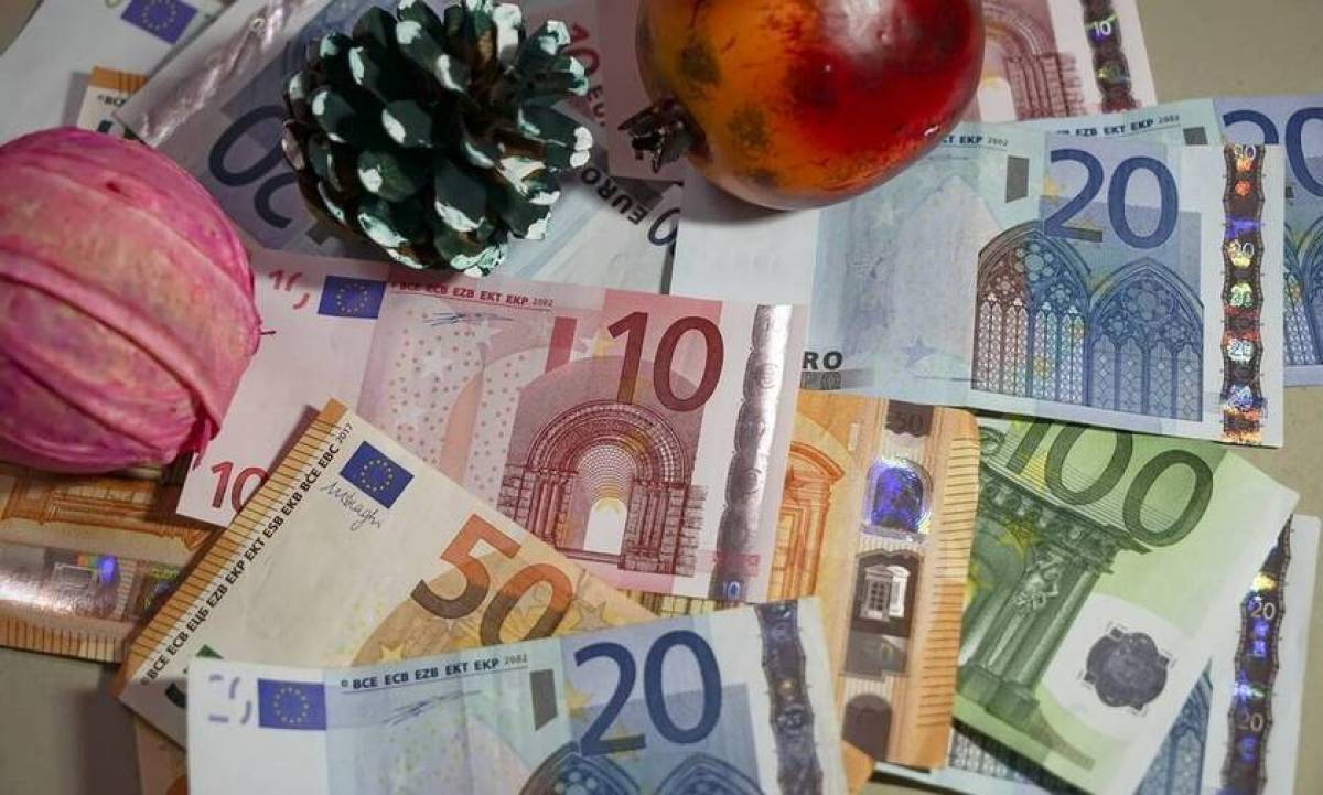 Πότε θα καταβληθεί το έκτακτο βοήθημα- Ποσά και δικαιούχοι