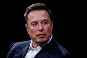 Forbes: Ο Έλον Μασκ ο πλουσιότερος άνθρωπος στον κόσμο