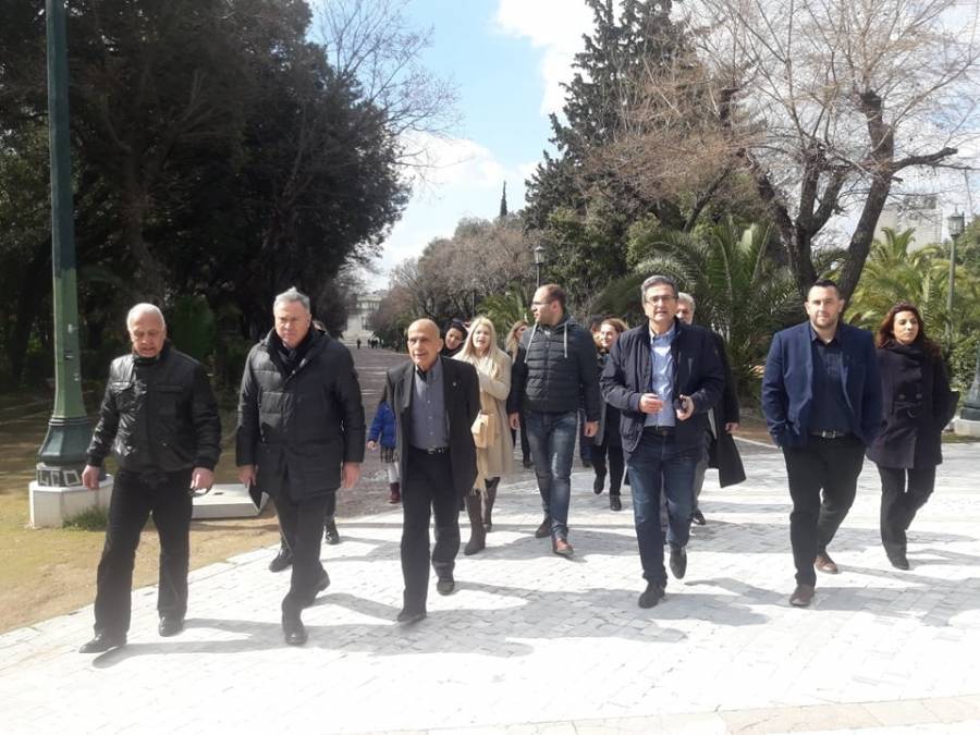 Συνάντηση Σγουρού με Σύλλογο "Αθηνά" για το Πεδίο του Άρεως