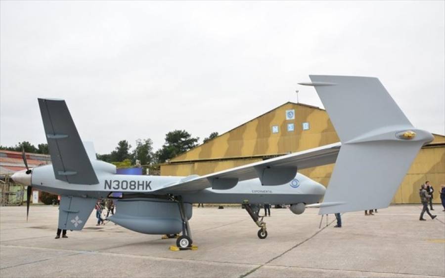 Επίδειξη του αμερικανικού UAV MQ-9 Guardian στη Λάρισα