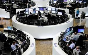 Μικρά κέρδη για τα ευρωπαϊκά χρηματιστήρια- Ανοδικά χρυσός και εμπορεύματα