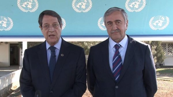Πρώτη συνάντηση Αναστασιάδη-Ακιντζί για τη νέα χρονιά