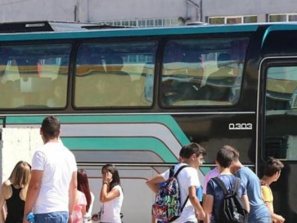 Κορονοϊός: Αναστέλλονται όλες οι σχολικές εκδρομές στο εξωτερικό