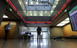 Ρευστοποιήσεις στο Χρηματιστήριο μετά το υψηλό 10ετίας-Ο ρόλος του ΔΑΑ