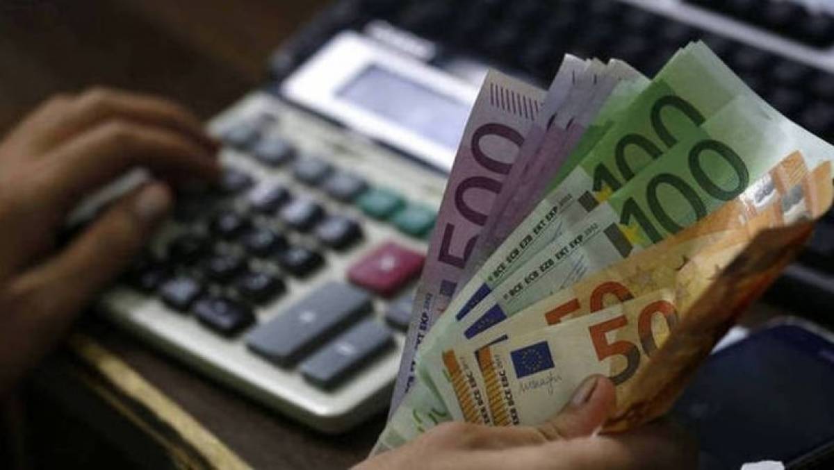 ΕΦΚΑ: Τι ισχύει για όσους αμείβονται με παραστατικά παρεχόμενων υπηρεσιών